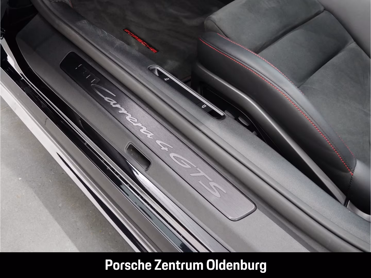 Porsche 911 4 992 Cabriolet Carrera GTS