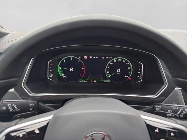 Volkswagen Tiguan 4Motion DSG R-Line