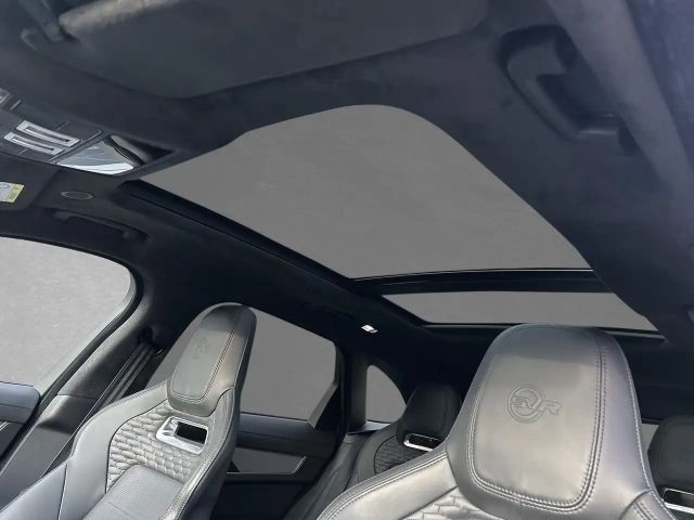 Jaguar F-Pace AWD SVR