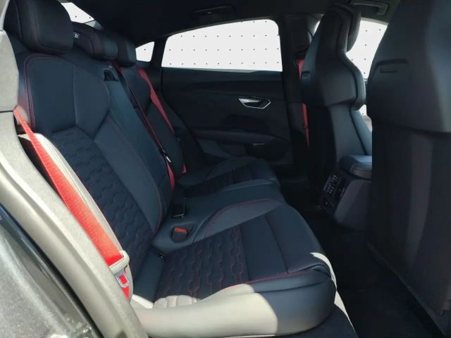 Audi RS e-tron GT Quattro