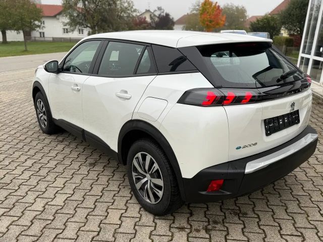 Peugeot E-2008 Active Pack