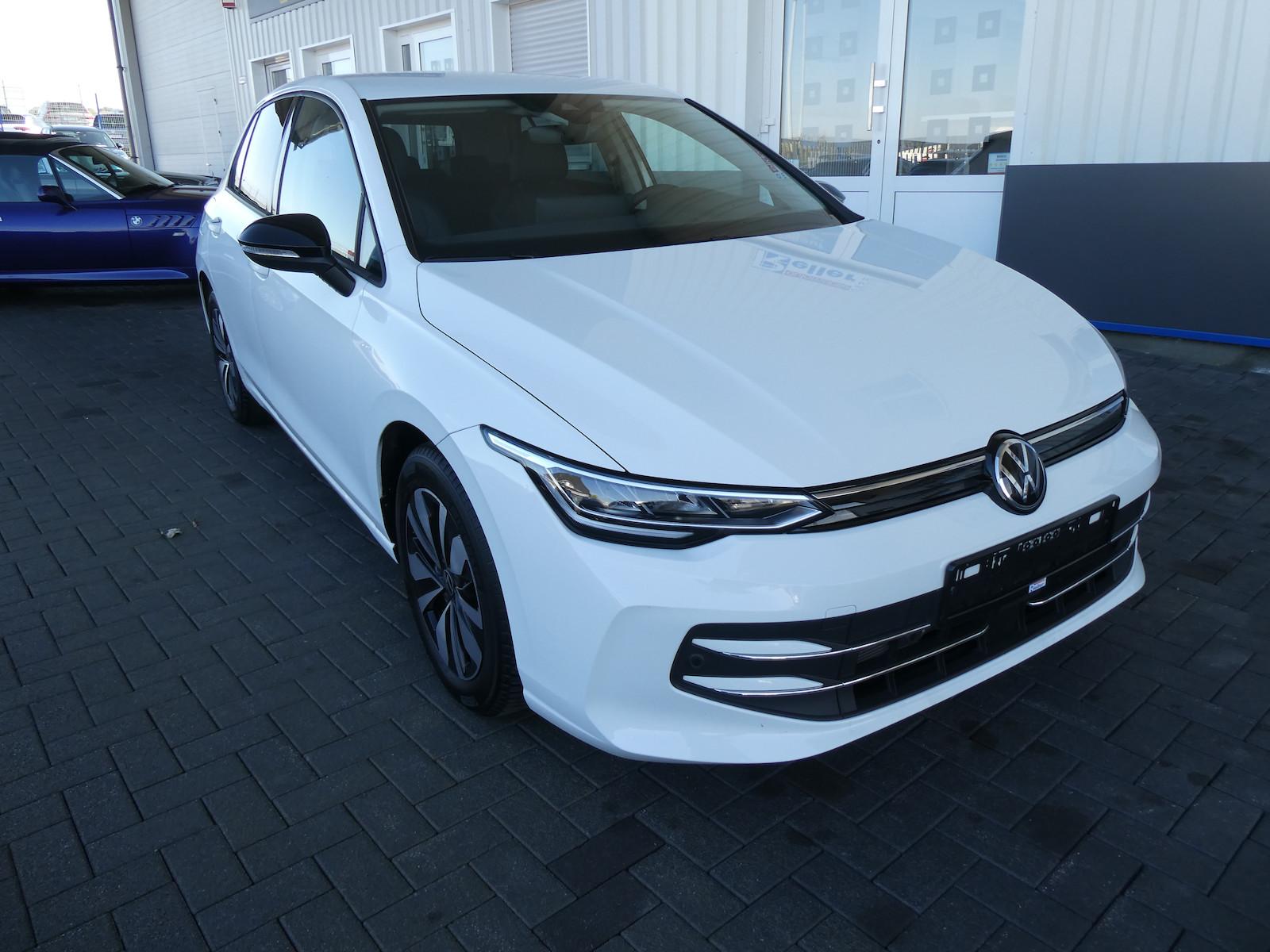 Volkswagen Golf 1.5 eTSI Golf VIII