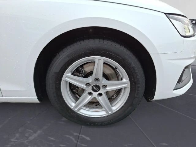 Audi A4 35 TFSI Business S-Tronic