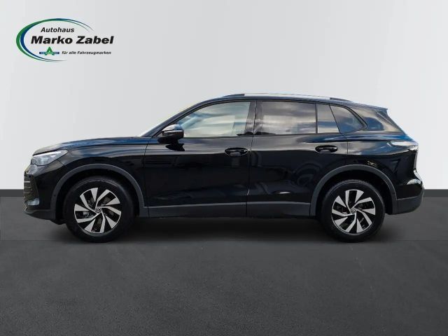 Volkswagen Tiguan 1.5 eTSI DSG Plus