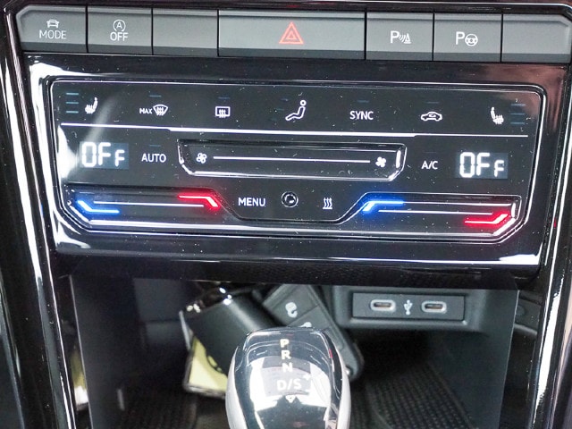 Volkswagen T-Roc 1.5 TSI Cabriolet DSG R-Line