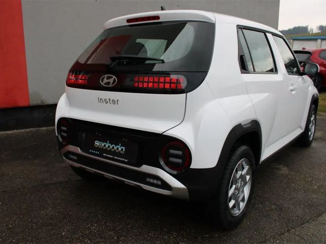 Hyundai INSTER 49 kWh