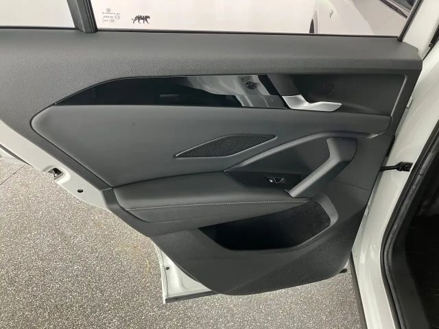 Volkswagen Tiguan 4Motion DSG R-Line