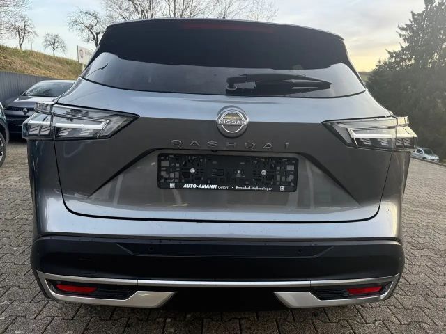 Nissan Qashqai LED, HEAD-UP, LEDER, NAVI
