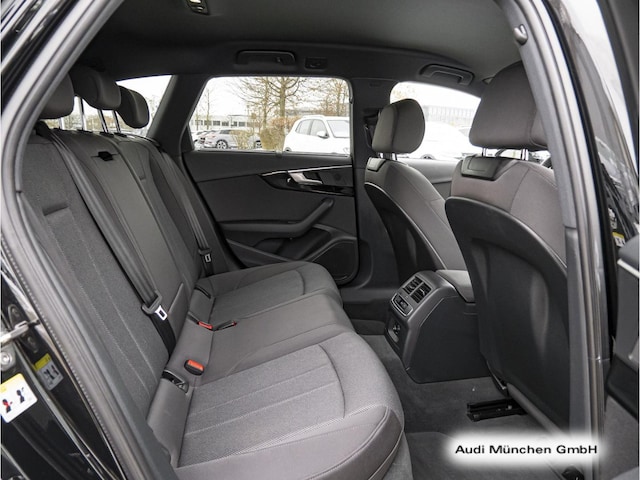 Audi A4 35 TFSI Avant S-Line S-Tronic