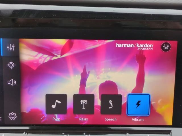 Volkswagen Multivan Style T7