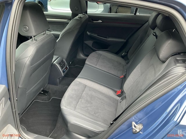 Volkswagen Golf 1.5 eTSI DSG Style