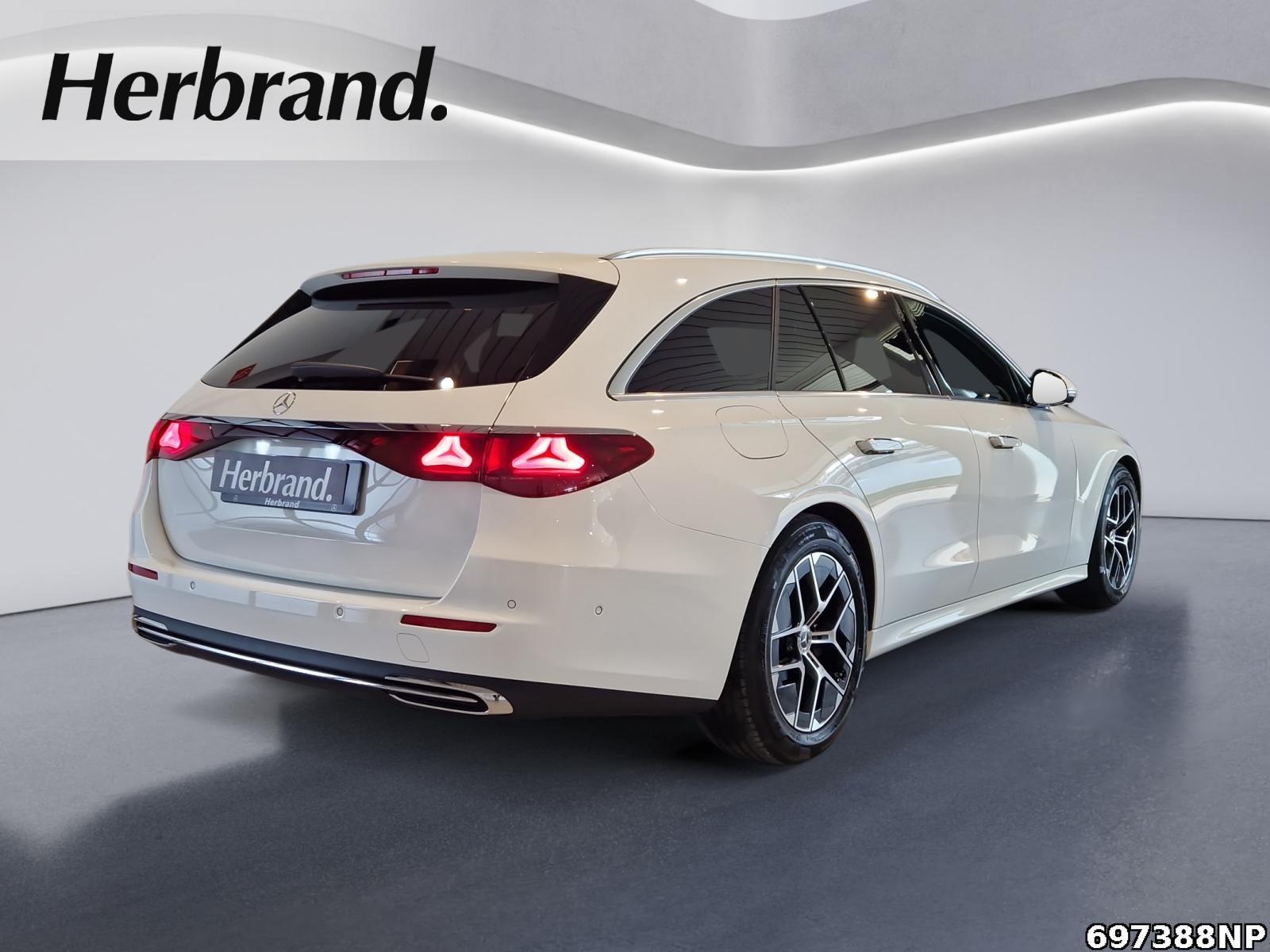 Mercedes-Benz E 200 AVANTGARDE Estate