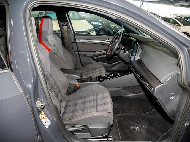 Volkswagen Golf 2.0 TSI DSG GTI