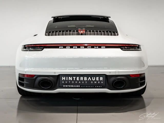 Porsche 992 4 Carrera Coupé