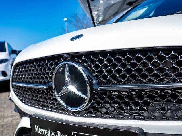 Mercedes-Benz A 200 AMG Line