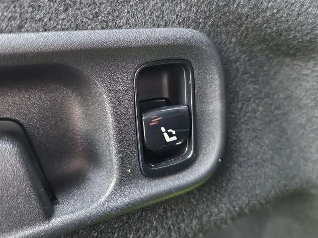 Mercedes-Benz C 200 AVANTGARDE Estate Sedan