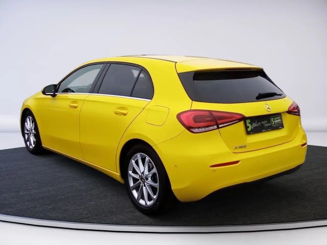 Mercedes-Benz A 160 Hatchback Style