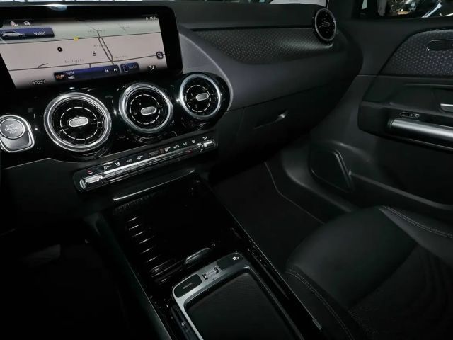 Mercedes-Benz B 250 B 250 e