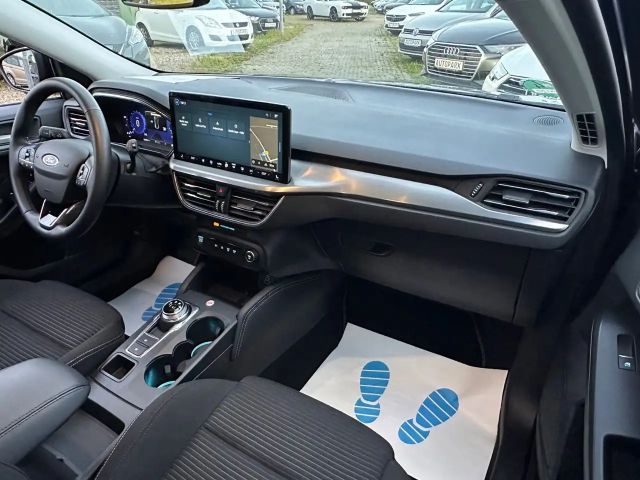 Ford Focus Titanium Wagon