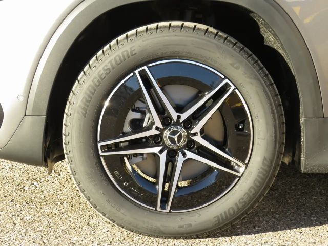 Mercedes-Benz EQB 300 4MATIC AMG Line