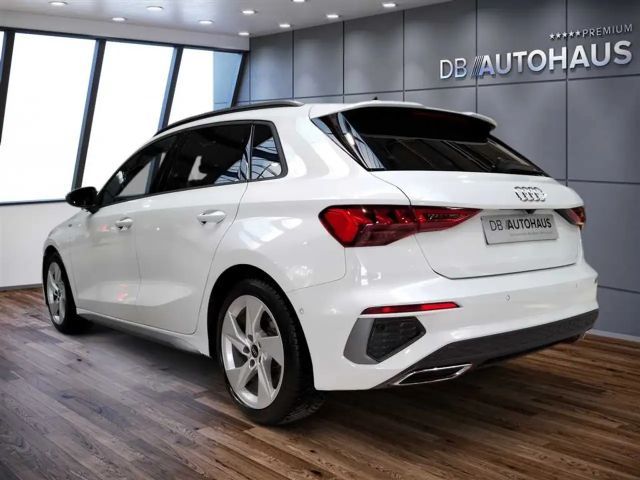 Audi A3 1.5 TFSI S-Line S-Tronic Sedan