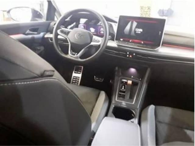 Volkswagen Golf 1.5 eTSI DSG Golf VIII Plus