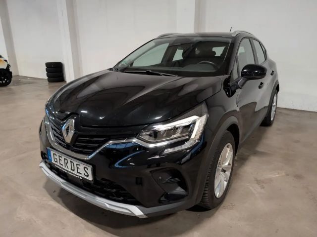 Renault Captur EDC Evolution Hybrid