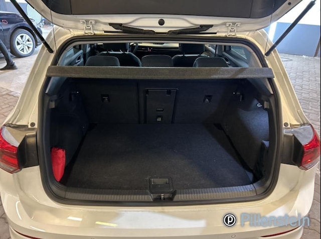 Volkswagen Golf Business DSG