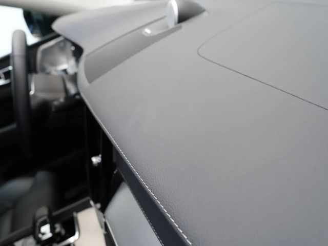 Volvo XC60 AWD Dark Ultimate