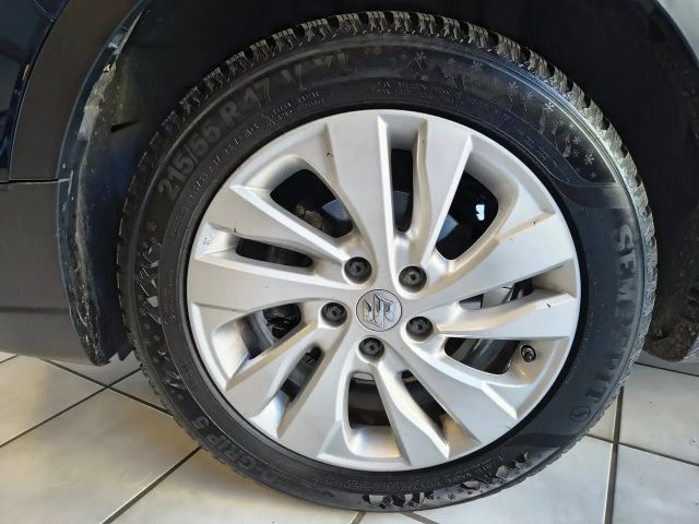 Suzuki S-Cross Hybrid