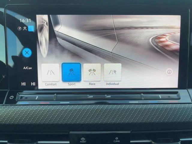 Volkswagen Golf 2.0 TSI DSG Golf VIII