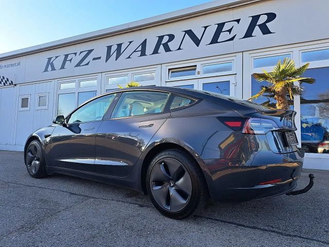 Tesla Model 3 AWD Long Range