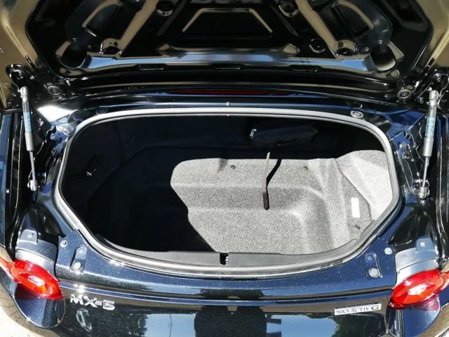 Mazda MX-5 Exclusive-line SkyActiv