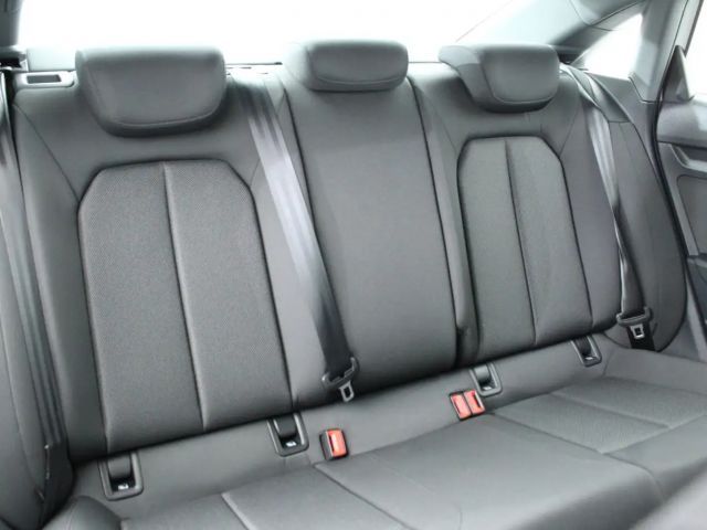 Audi A3 30 TFSI Sedan