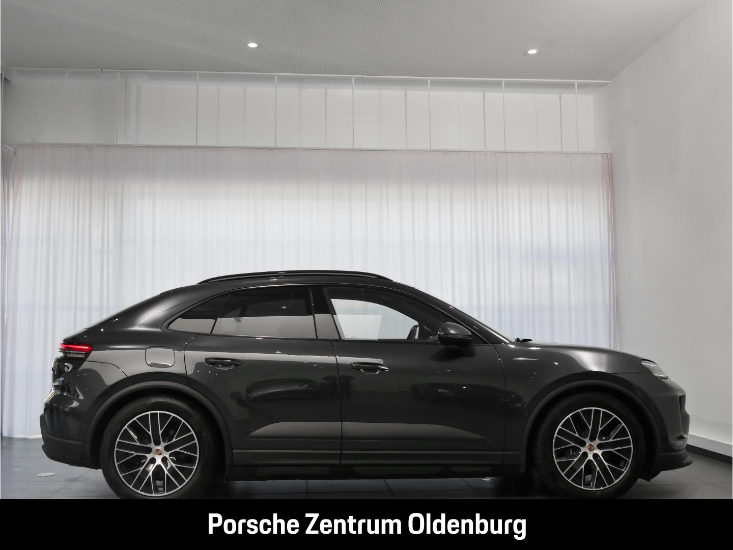 Porsche Macan Electric MATRIX,Luftfederung,Panoramadach