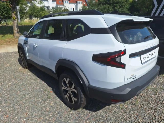 Dacia Bigster Hybrid 155