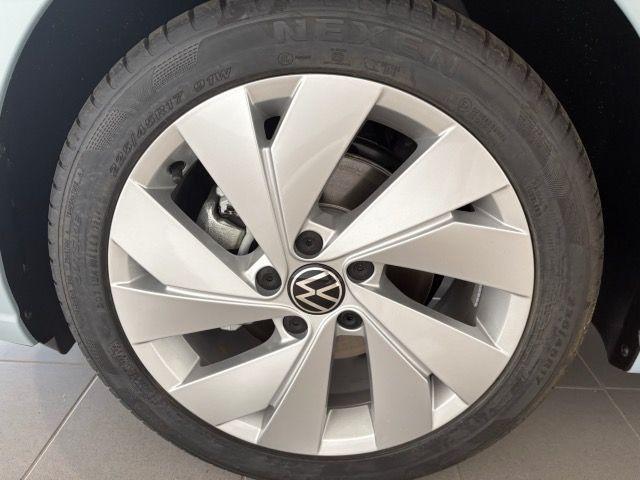 Volkswagen Golf 1.5 eTSI DSG Golf VIII Life