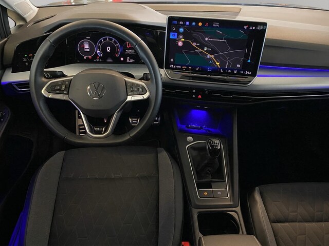 Volkswagen Golf 1.5 TSI BMT Golf VIII