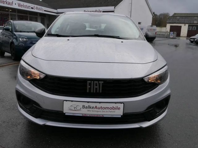 Fiat Tipo 1.4 5-Türer *PDC*Bluetooth*Allwetterreifen*uvm!