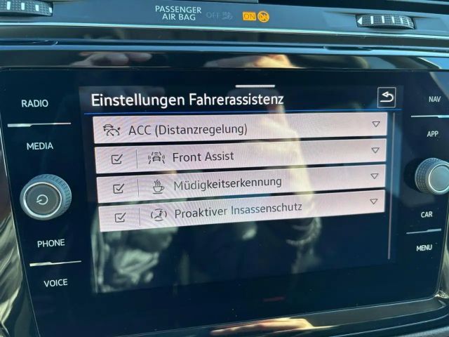 Volkswagen Touran 1.5 TSI DSG Highline