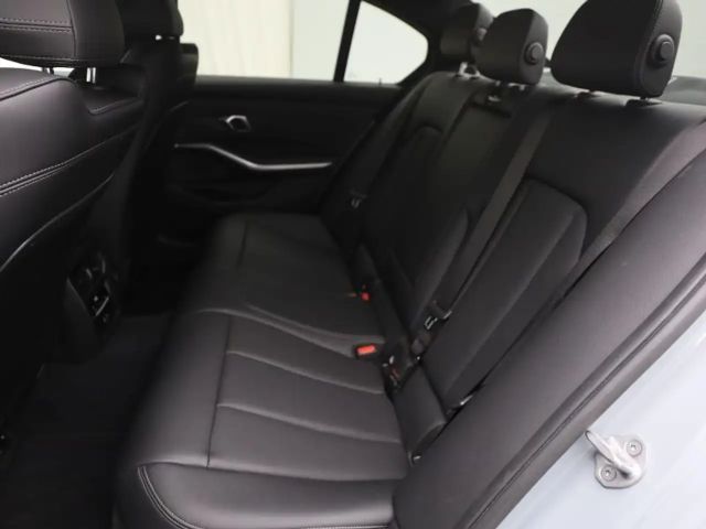 BMW 318 M-Sport Sedan