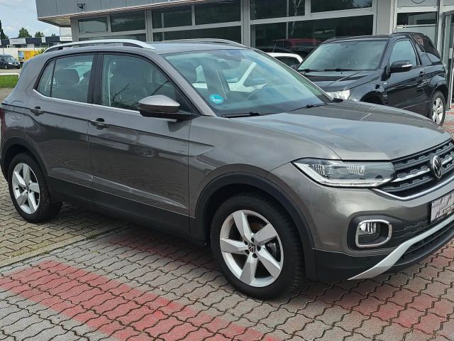 Volkswagen T-Cross Style