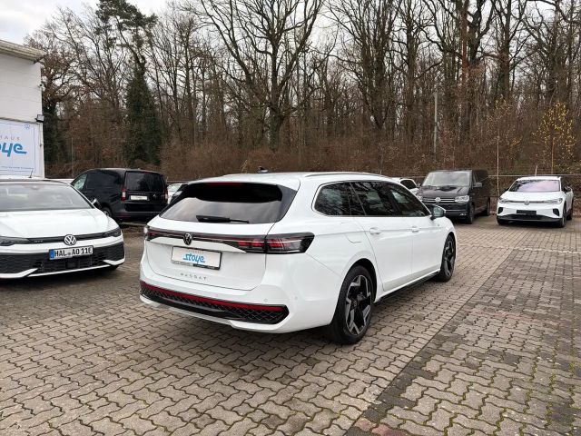Volkswagen Passat DSG R-Line Variant