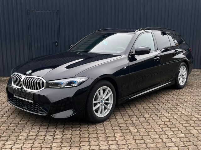 BMW 320 320i M-Sport Touring