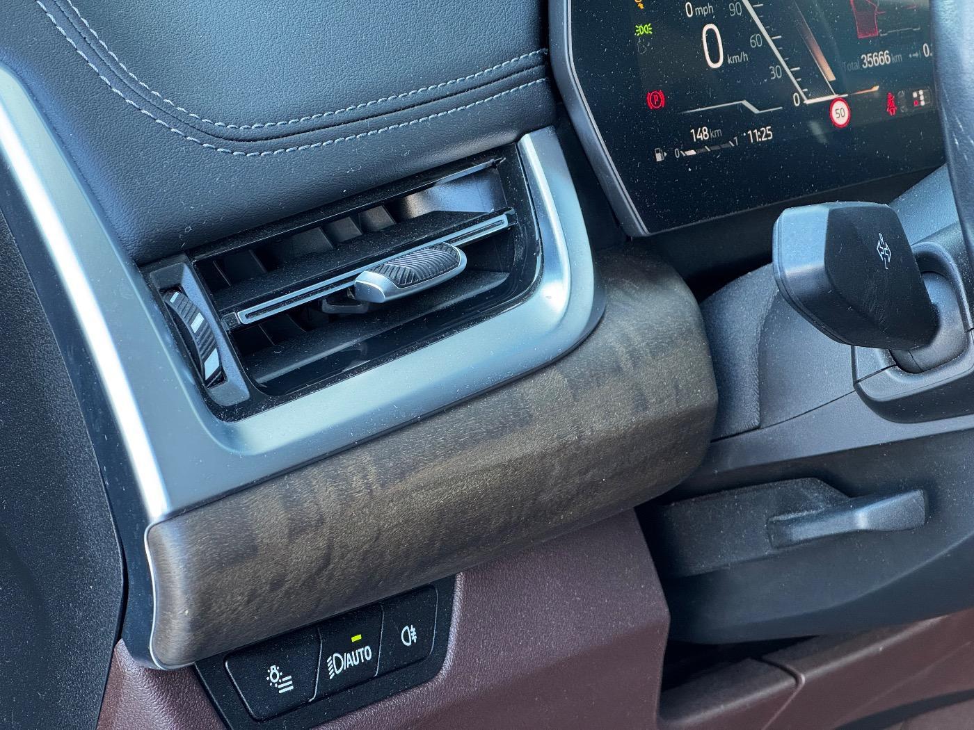 BMW 223 223i Active Tourer