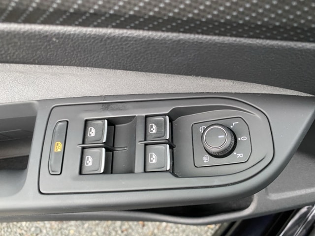 Volkswagen Golf 2.0 TSI DSG Golf VIII