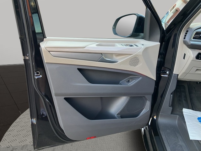 Volkswagen Multivan 2.0 TDI Style T7