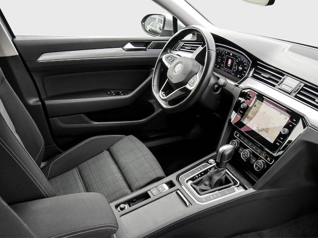 Volkswagen Passat 1.5 TSI Business DSG Variant