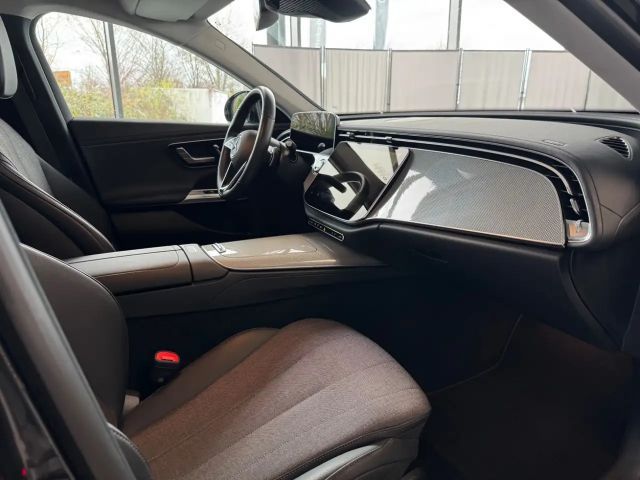 Mercedes-Benz E 300 E 300 e Estate