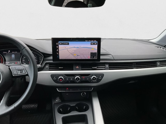 Audi A4 35 TFSI Avant S-Tronic
